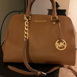 Michael Kors Purse- excellent condition